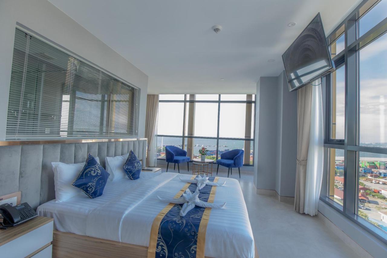 Seascape Palace Hotel Sihanoukville Esterno foto